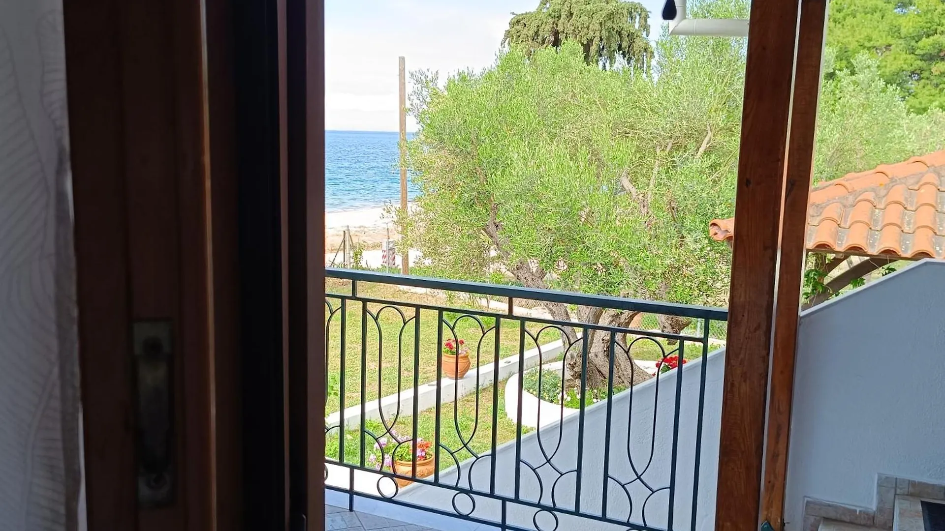 Family House By The Sea Villa Nikiti  Nikiti (Sithonia)