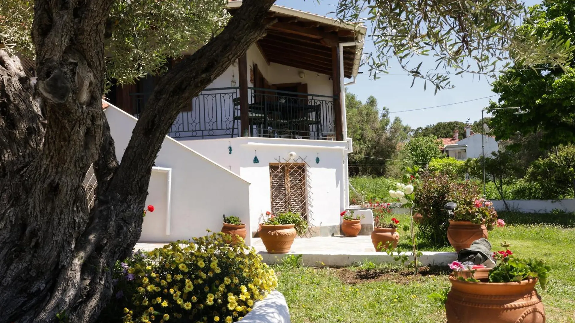 Family House By The Sea Villa Nikiti
